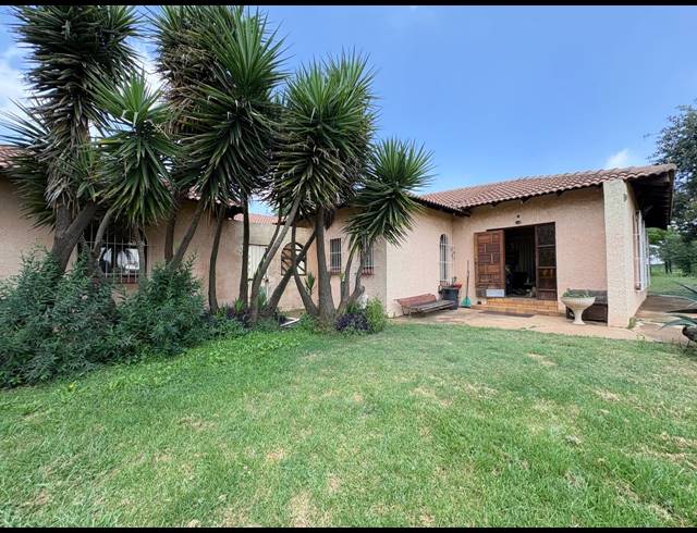 4.30HA SMALLHOLDING FOR SALE IN RAND COLLIERIES